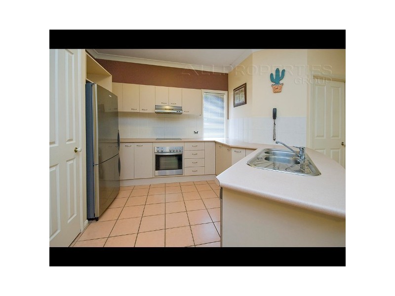 18 Babylon Place, Forest Lake QLD 4078