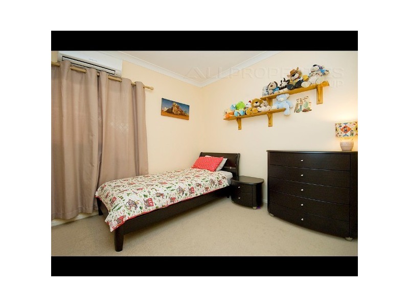 18 Babylon Place, Forest Lake QLD 4078