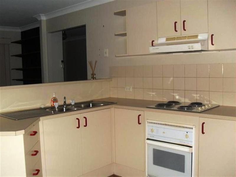 30 Springfield Place, Forest Lake QLD 4078