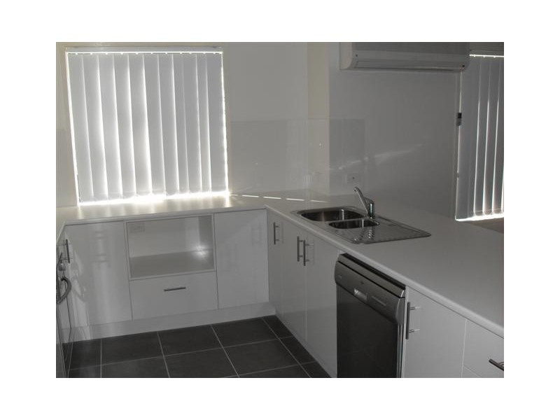 65 Casuarina Circuit, Heathwood QLD 4110