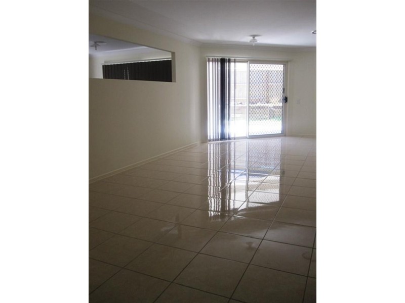 12 Rothburn Street, Doolandella QLD 4077