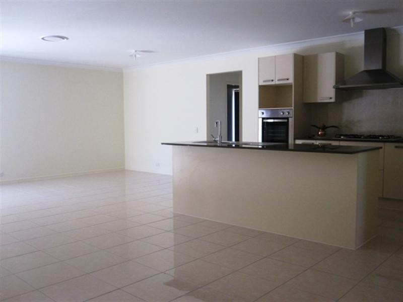 12 Rothburn Street, Doolandella QLD 4077