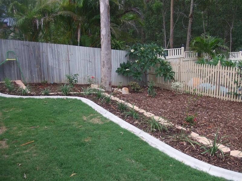 18 Toorak Place, Forest Lake QLD 4078