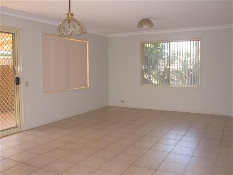 26 Laricina Circuit, Forest Lake QLD 4078