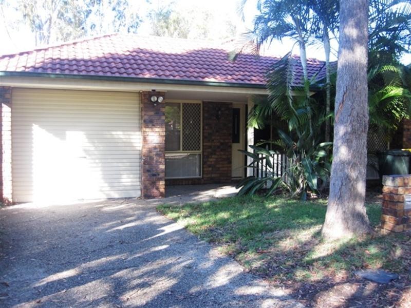 26 Laricina Circuit, Forest Lake QLD 4078