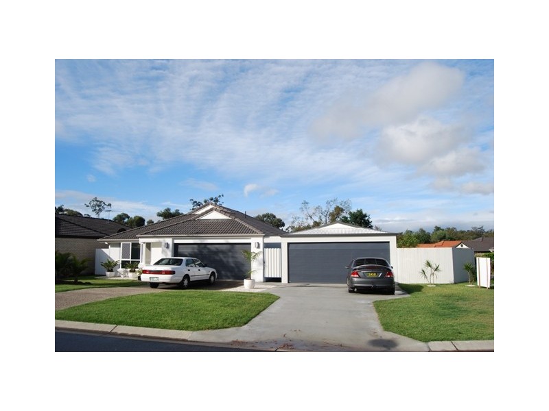 1 Purdie Place, Forest Lake QLD 4078
