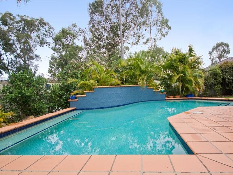 2 Claremont Parade, Forest Lake QLD 4078