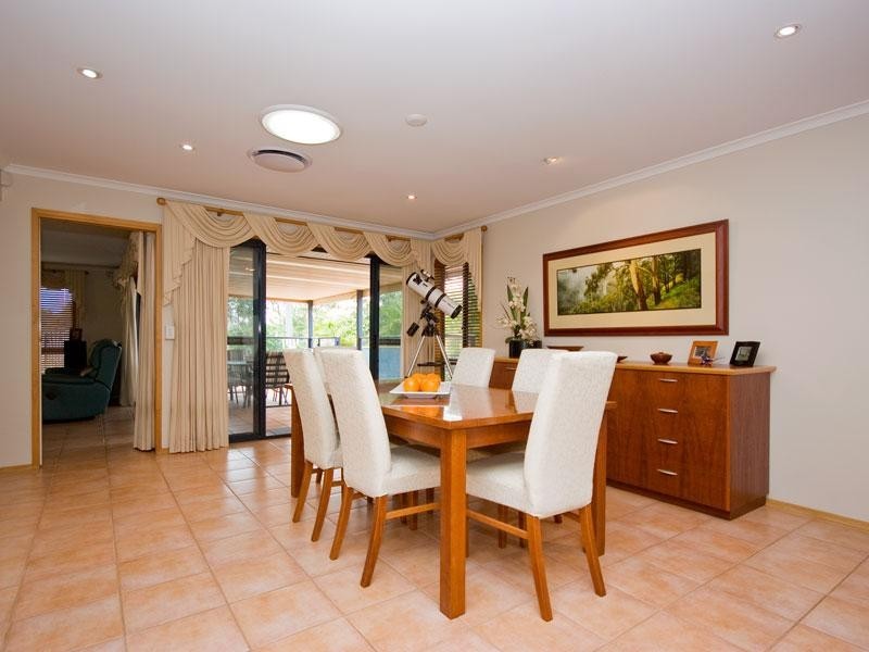 2 Claremont Parade, Forest Lake QLD 4078