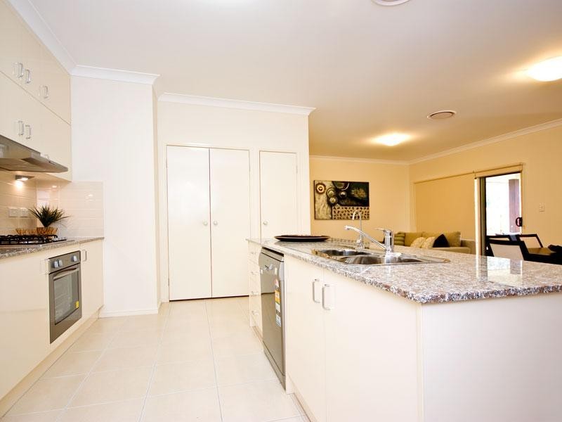 9 Perregreen Street, Doolandella QLD 4077