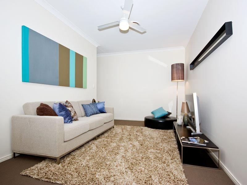 9 Perregreen Street, Doolandella QLD 4077