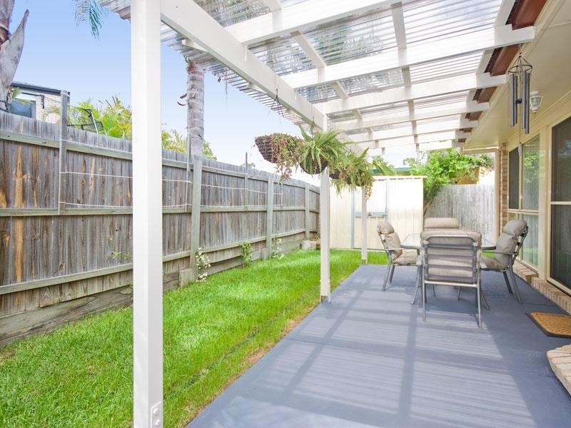 16 Pintail Crescent, Forest Lake QLD 4078