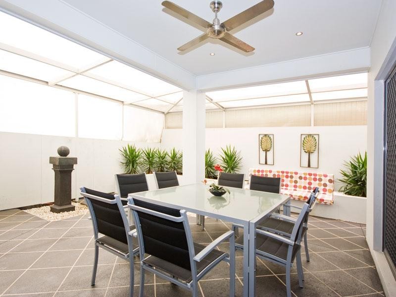 18 St Tropez Street, Forest Lake QLD 4078