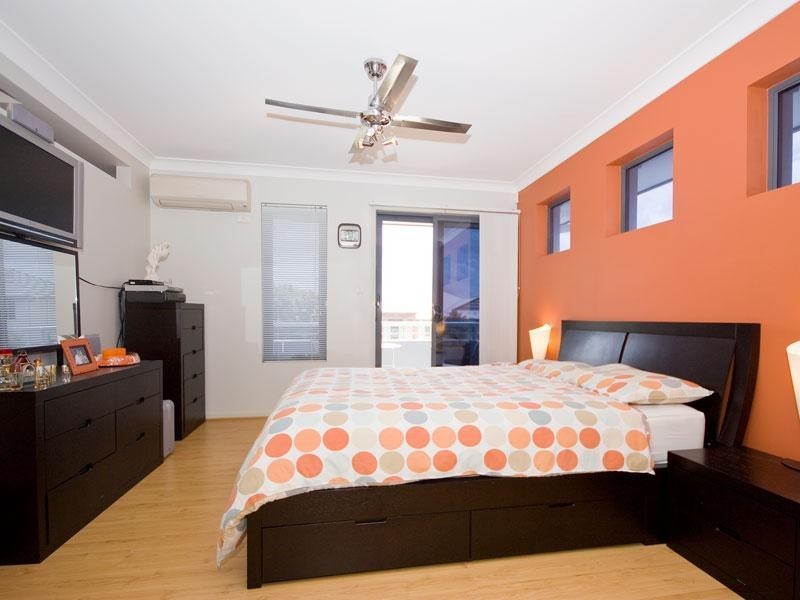 18 St Tropez Street, Forest Lake QLD 4078