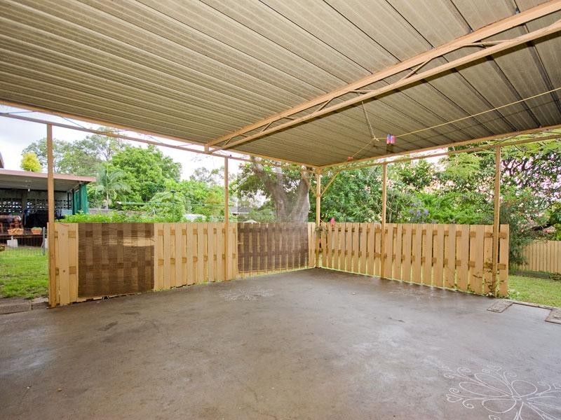 68 Dandenong Road, Jamboree Heights QLD 4074