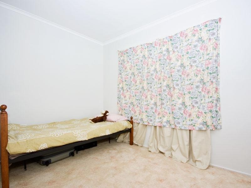 68 Dandenong Road, Jamboree Heights QLD 4074