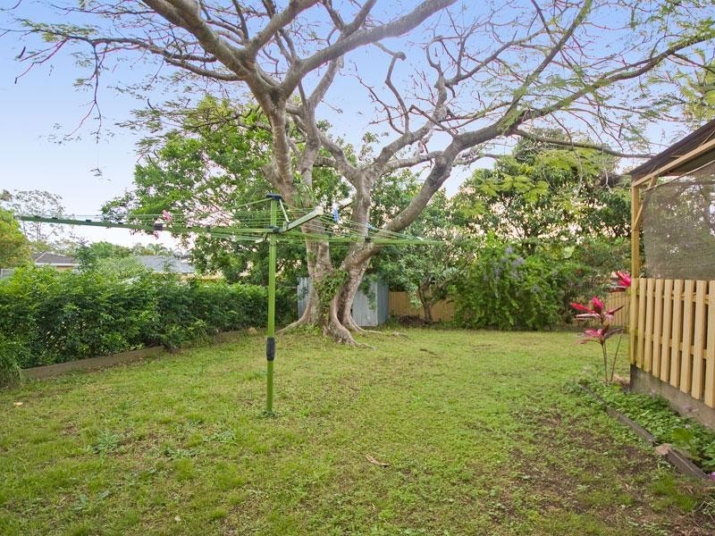 68 Dandenong Road, Jamboree Heights QLD 4074