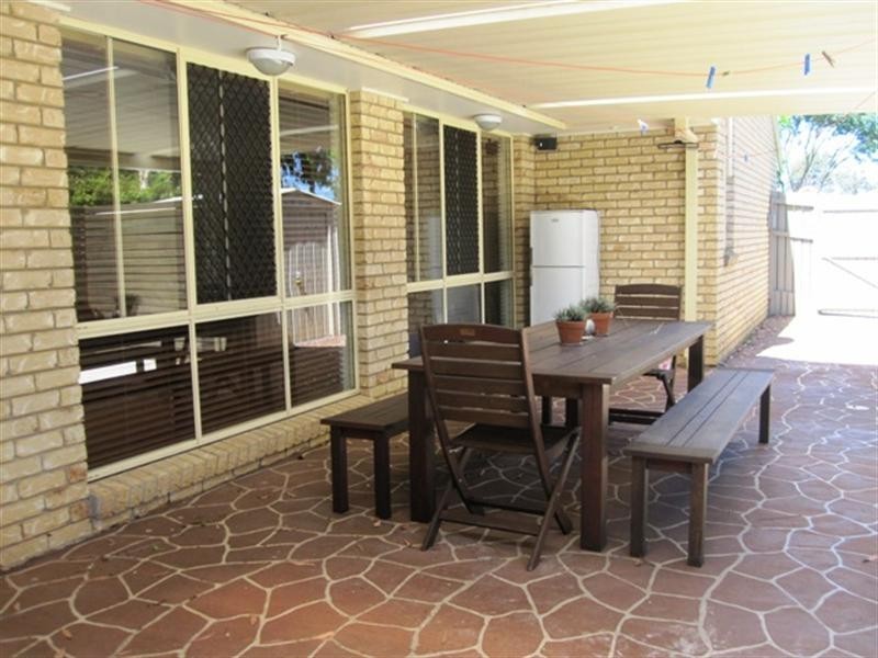 59 St James Circuit, Forest Lake QLD 4078