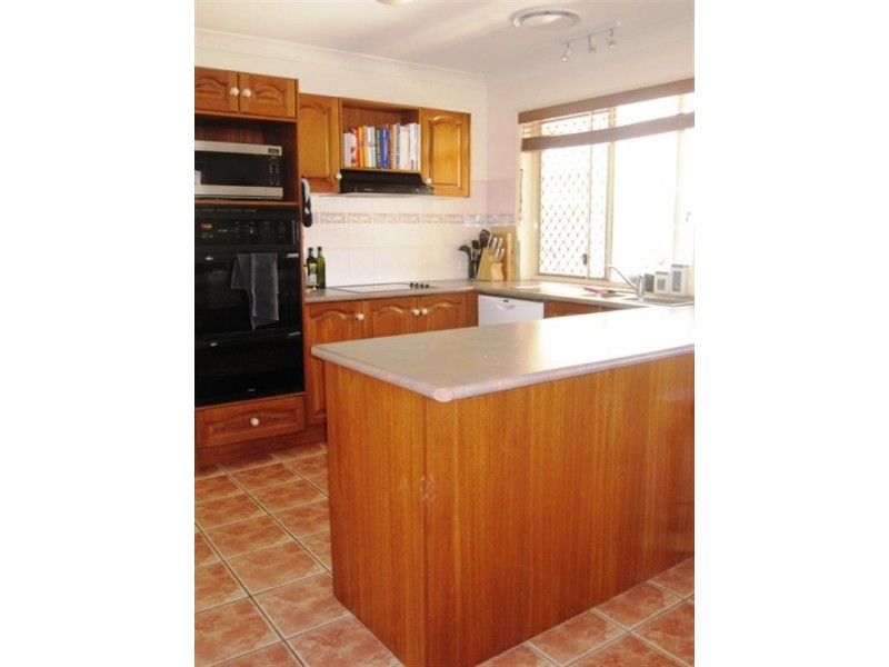 59 St James Circuit, Forest Lake QLD 4078