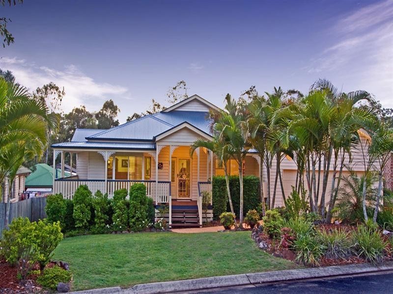 12 Paterson Place, Forest Lake QLD 4078