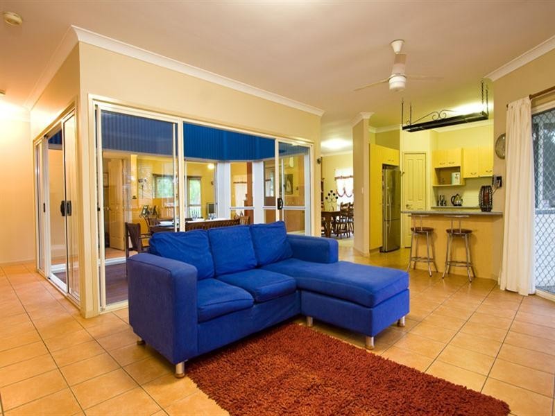 12 Paterson Place, Forest Lake QLD 4078