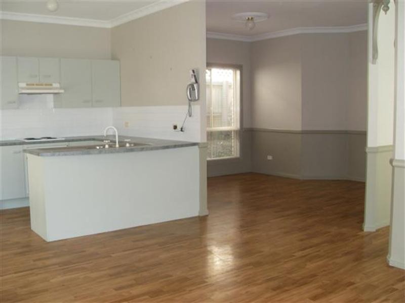 20 Beerwah Place, Forest Lake QLD 4078