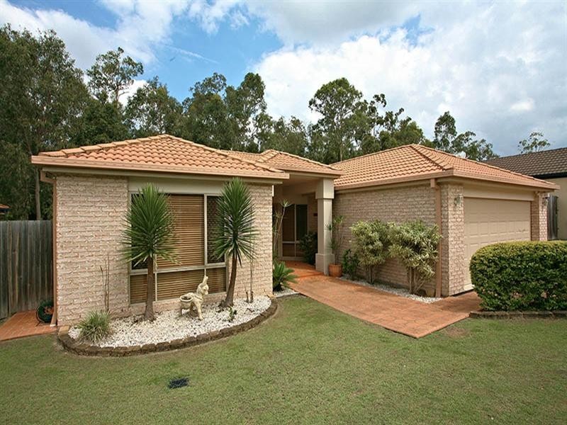 7 St Ives Circuit, Forest Lake QLD 4078
