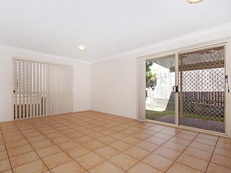 38 Hawthorne Street, Forest Lake QLD 4078