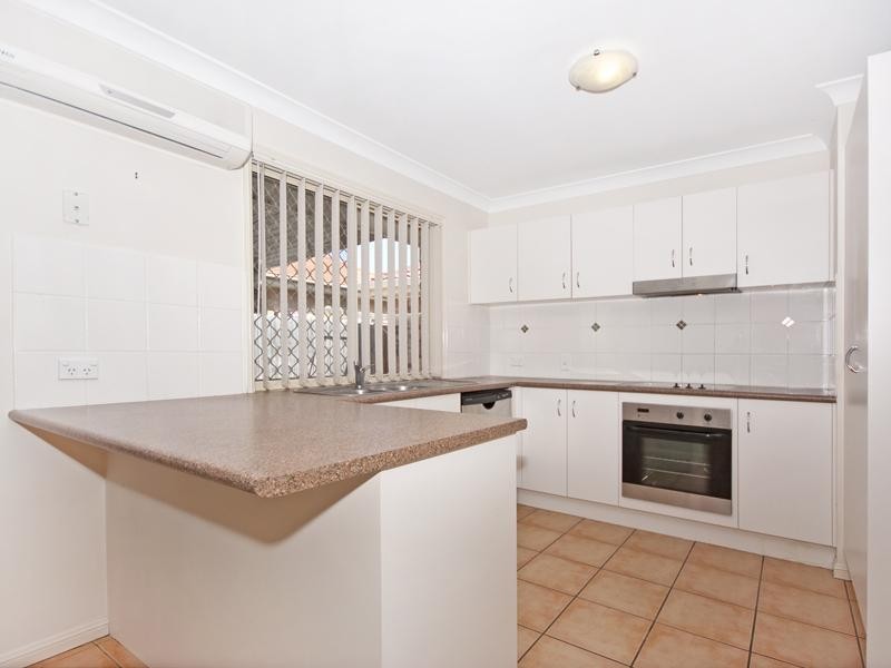 38 Hawthorne Street, Forest Lake QLD 4078