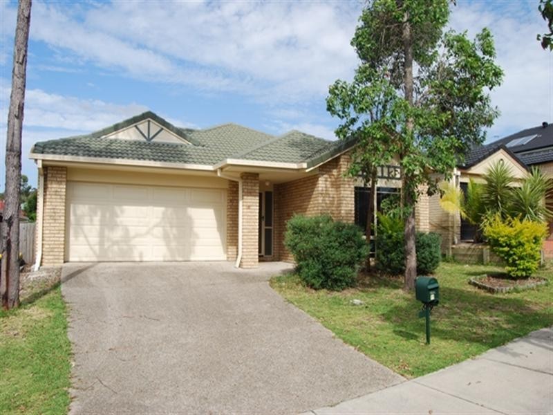 11 Eungella Terrace, Forest Lake QLD 4078