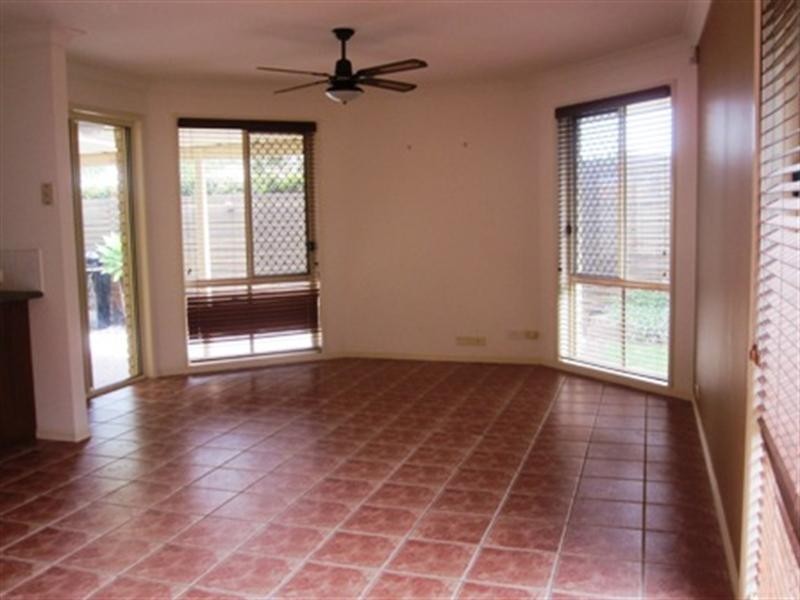 59 St James Street, Forest Lake QLD 4078