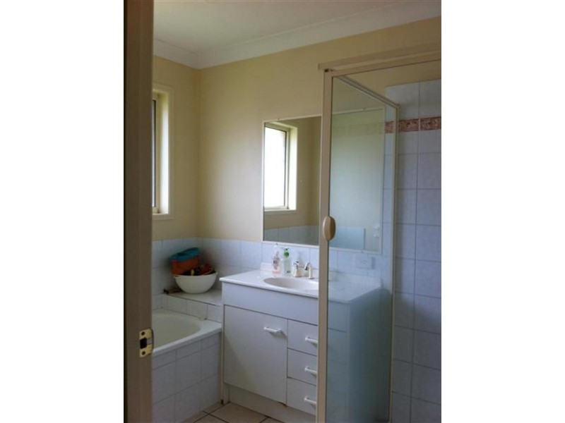 38 Carolina Parade, Forest Lake QLD 4078