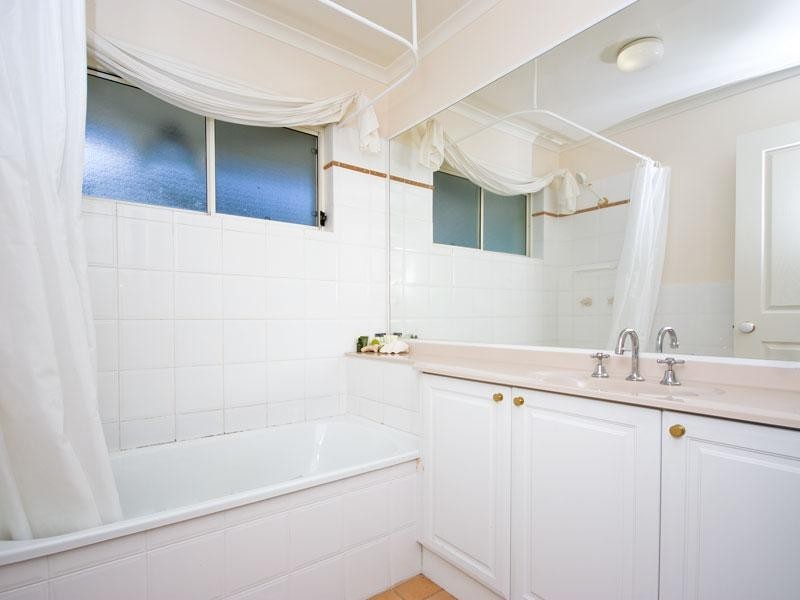 7 Victoria Close, Forest Lake QLD 4078