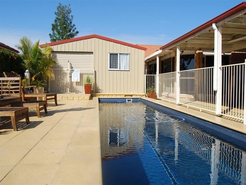 2 Blenheim Close, Forest Lake QLD 4078