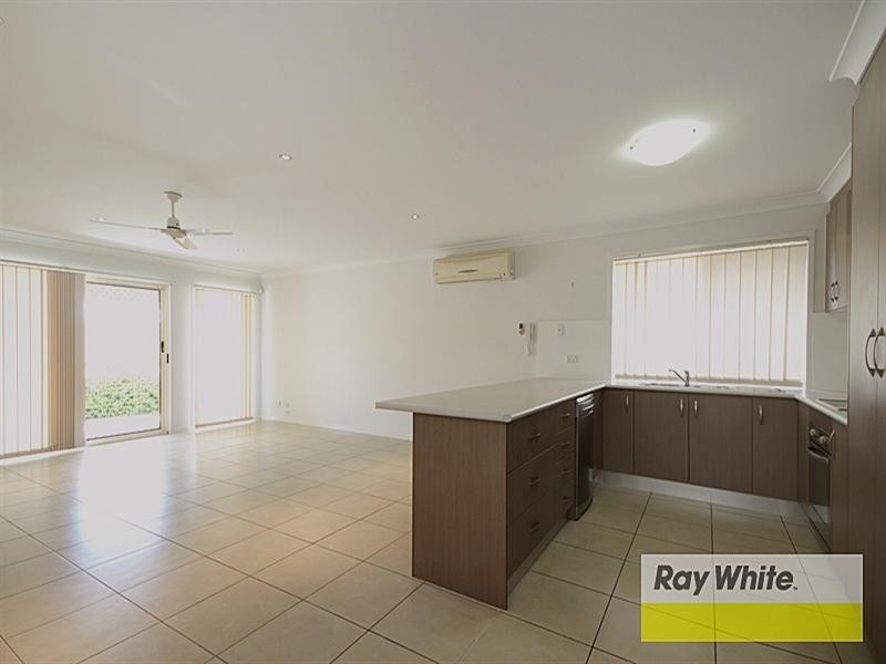 31 Gilberton Crescent, Forest Lake QLD 4078