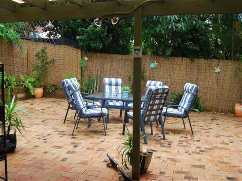 16 Phillip Place, Forest Lake QLD 4078