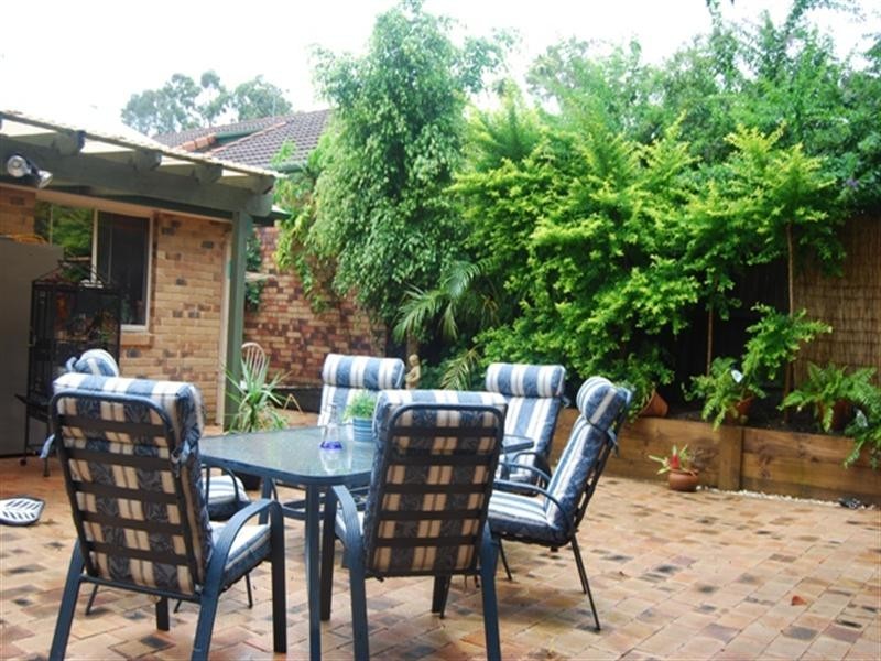 16 Phillip Place, Forest Lake QLD 4078