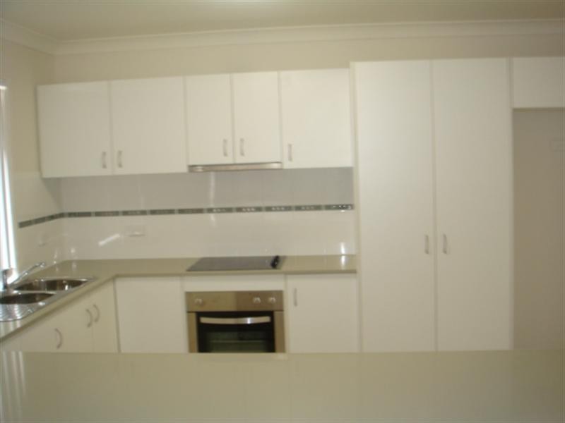 10 Nullarbor Circuit, Forest Lake QLD 4078