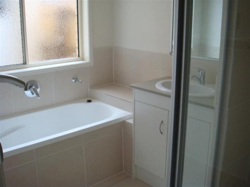 10 Nullarbor Circuit, Forest Lake QLD 4078