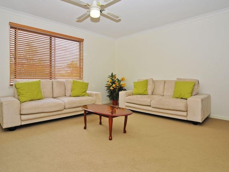 19 Hinchinbrook Circuit, Forest Lake QLD 4078