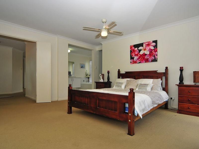 19 Hinchinbrook Circuit, Forest Lake QLD 4078