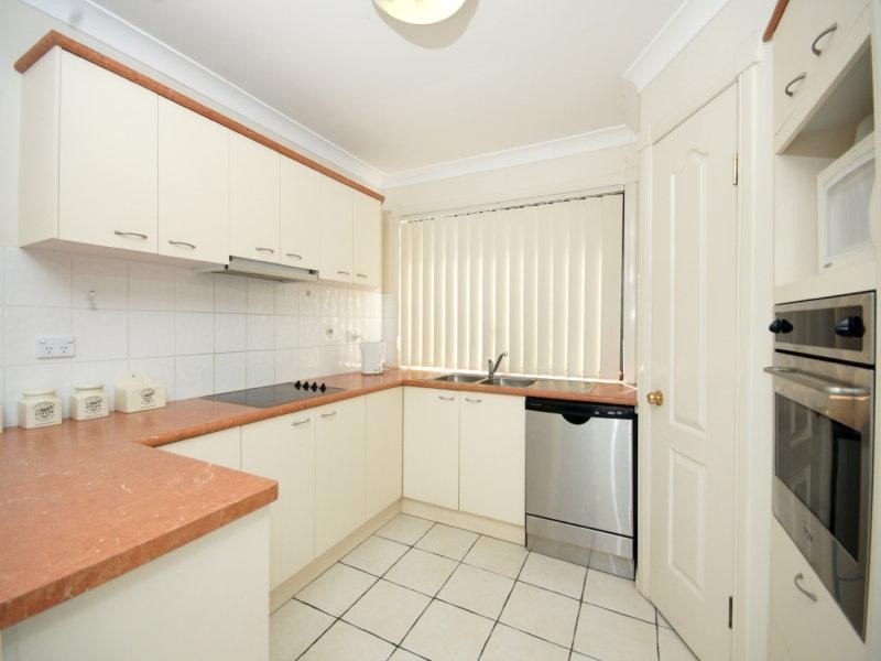 26 Booloumba Crescent, Forest Lake QLD 4078