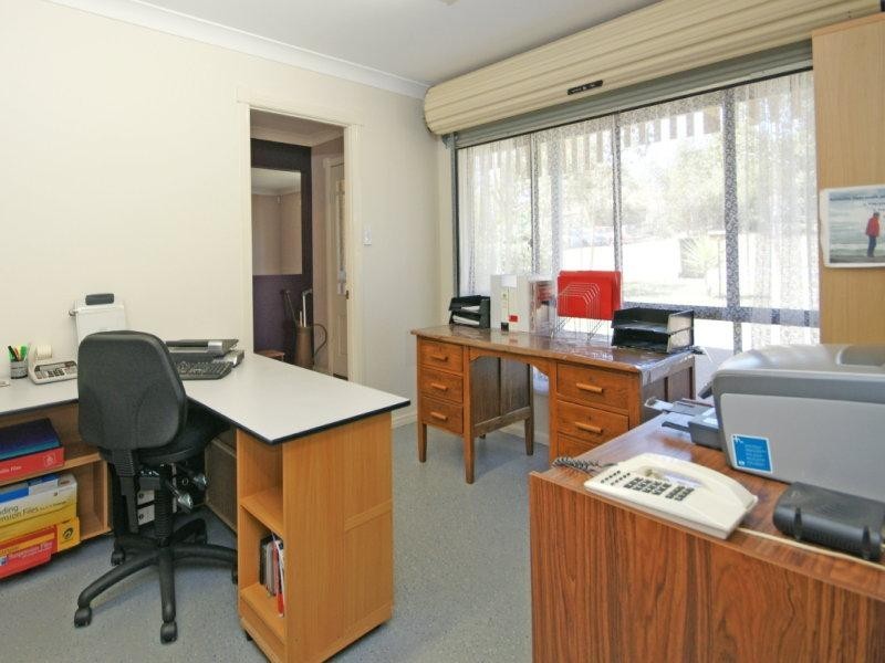 26 Booloumba Crescent, Forest Lake QLD 4078