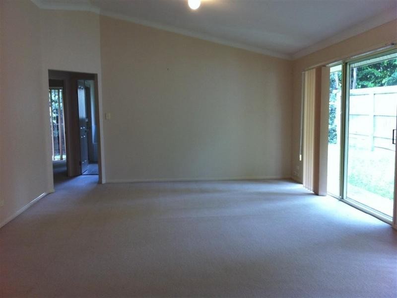 37 St James Street, Forest Lake QLD 4078