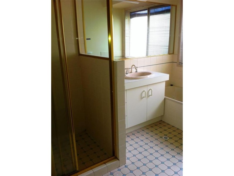 69 Banksia Circuit, Forest Lake QLD 4078