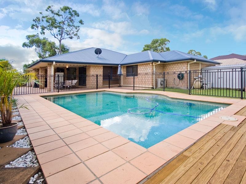 6 Tolmer Crescent, Forest Lake QLD 4078