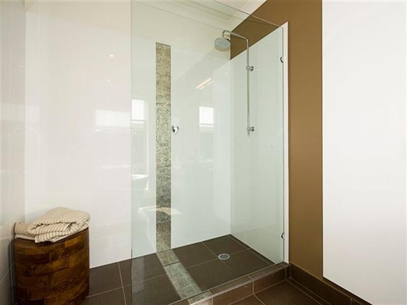 3 Tea Tree Street, Heathwood QLD 4110