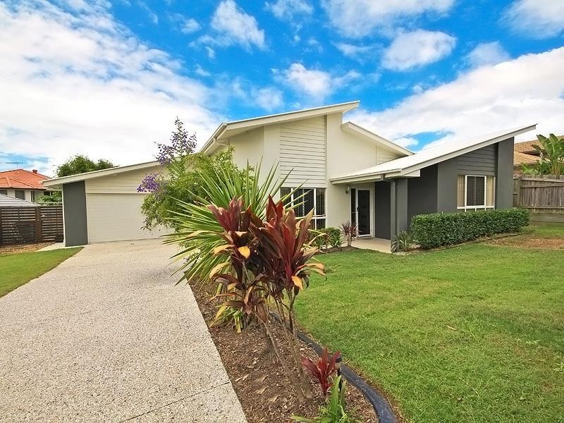 44 Parkwood Drive, Heathwood QLD 4110