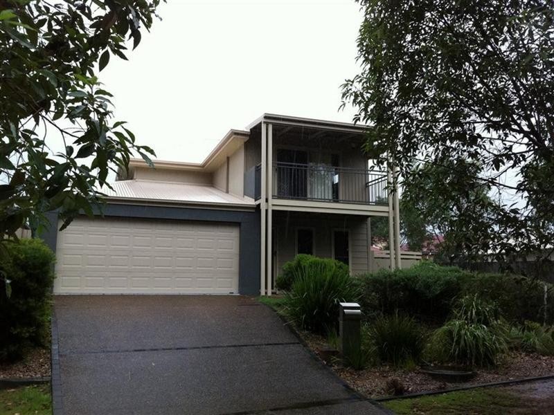 15 Carisbrook Circuit, Forest Lake QLD 4078