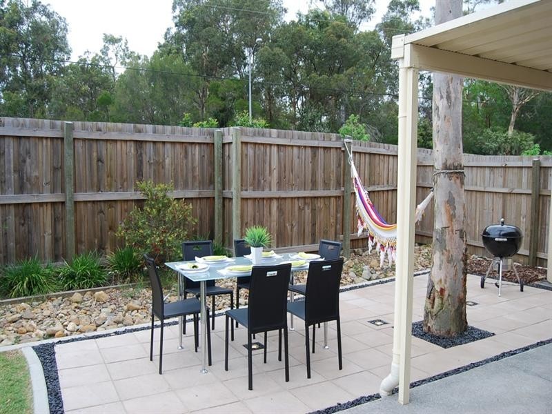 28/2 Sienna Street, Forest Lake QLD 4078