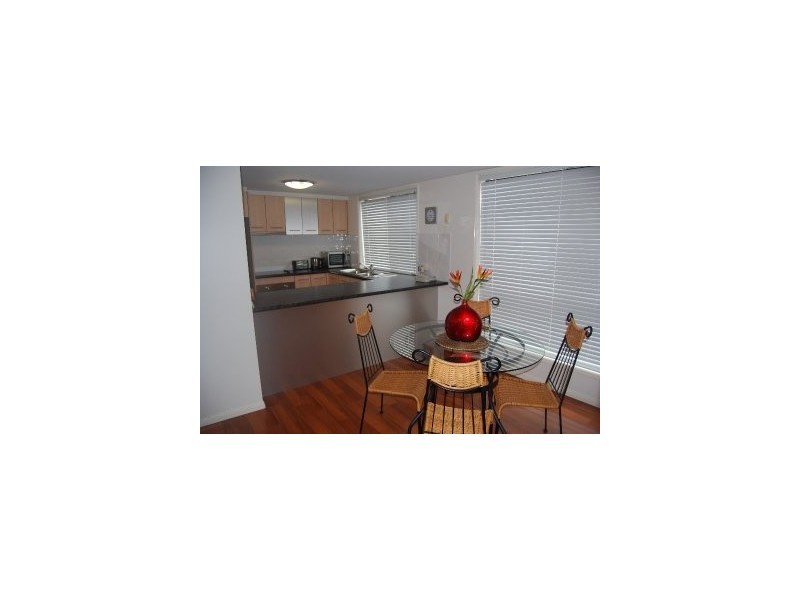 8 CHISWICK Place, Forest Lake QLD 4078